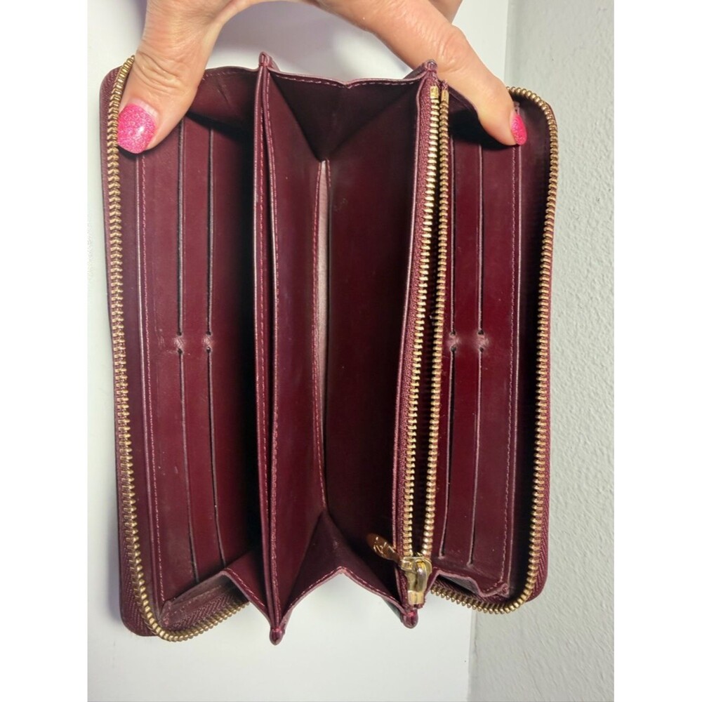 Louis Vuitton Burgundy Vernis Monogram Zip Long Wallet - Picture 9 of 14